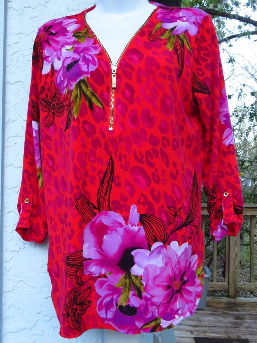 JM Collection Womans Top PM 3/4 sleeves Floral animal print